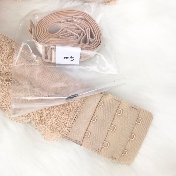 Calvin Klein Seductive Comfort Strapless Lift Multi-way Bra -NEW with tags - Picture 8 of 13